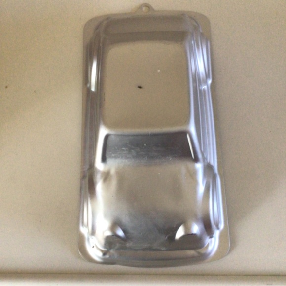 Wilton 3D Car Cake Mold - Picture 5 of 7